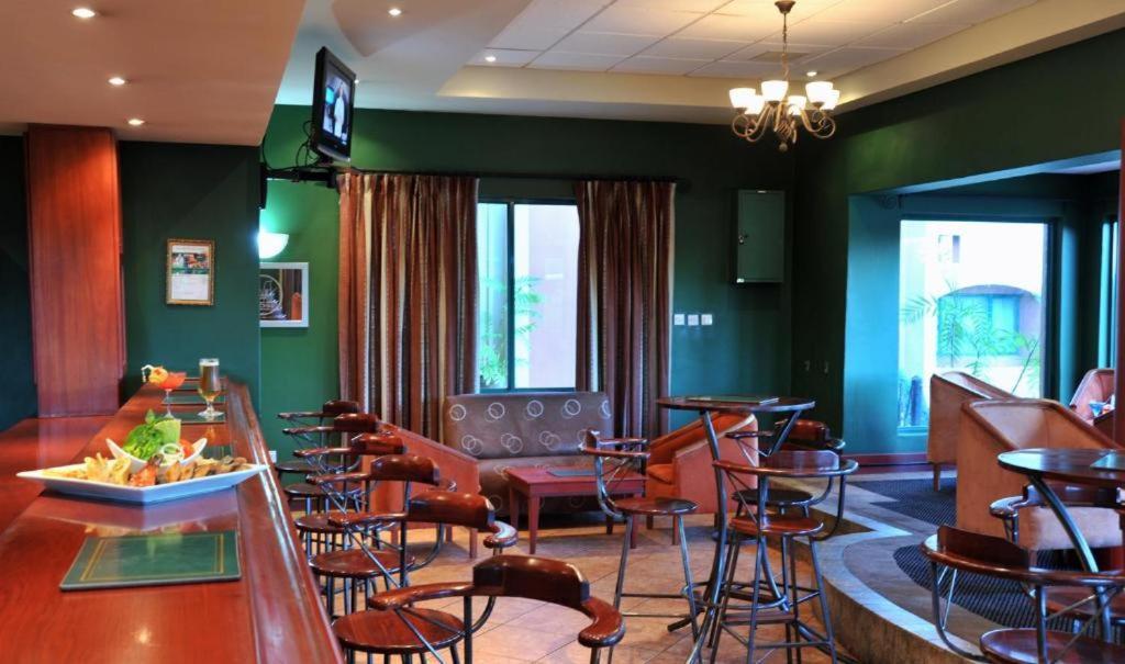 M'kango Golfview Hotel Lusaka Zewnętrze zdjęcie