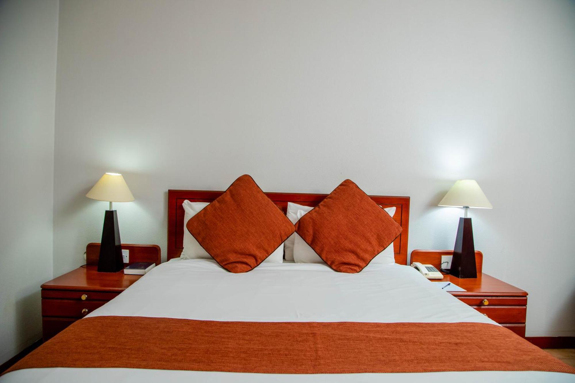 M'kango Golfview Hotel Lusaka Zewnętrze zdjęcie
