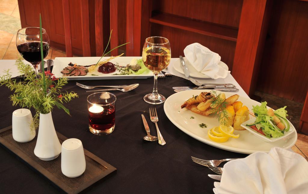 M'kango Golfview Hotel Lusaka Zewnętrze zdjęcie