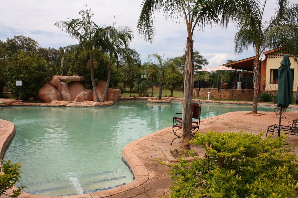 M'kango Golfview Hotel Lusaka Zewnętrze zdjęcie