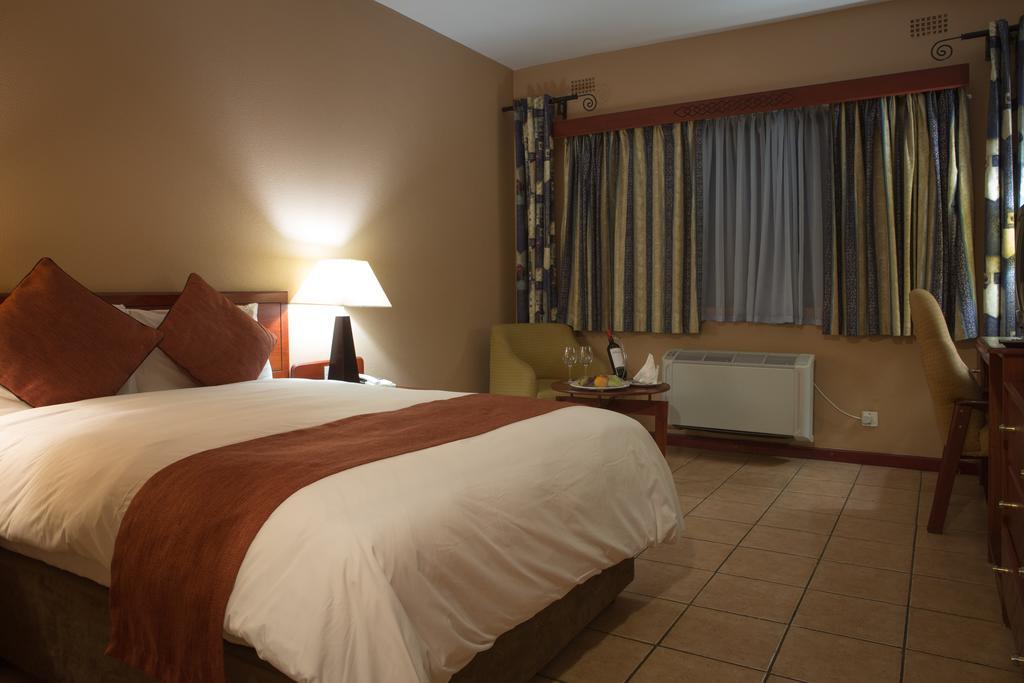 M'kango Golfview Hotel Lusaka Pokój zdjęcie